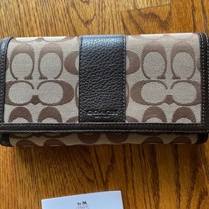 Coach wallet